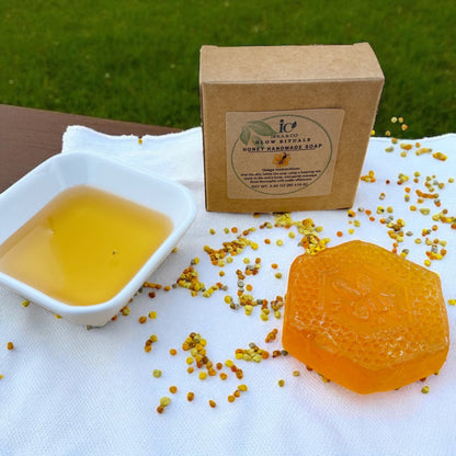 Ayurvedic Spa Gift Box – Self-Care Ritual with Massage Tools, Tea & Botanical Oils